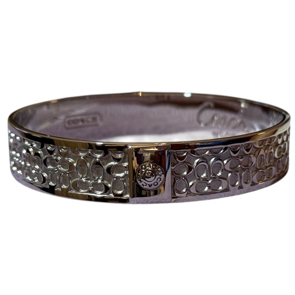 Vintage Coach Silver Bangle Bracelet Embossed with Signature “C” Logo NWOT